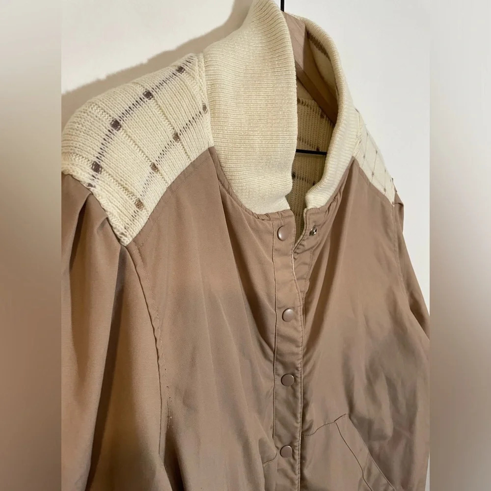 Vintage Reef II Reversible Sweater Jacket, Tan/Ivory Colors Size Large - Picture 2 of 16